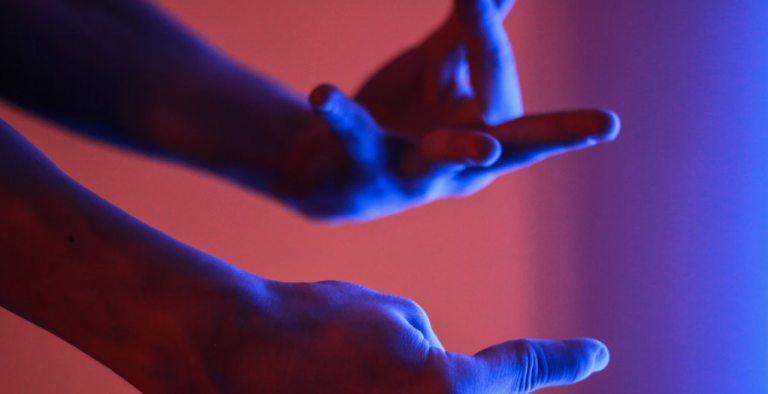 Brazilian Sign Language App, Handtalk, Raises Us$750 Thousand In Google Competition