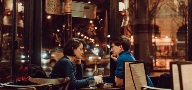 Mi Media Manzana, La Aplicación De Citas Peruana, Cesa Operaciones