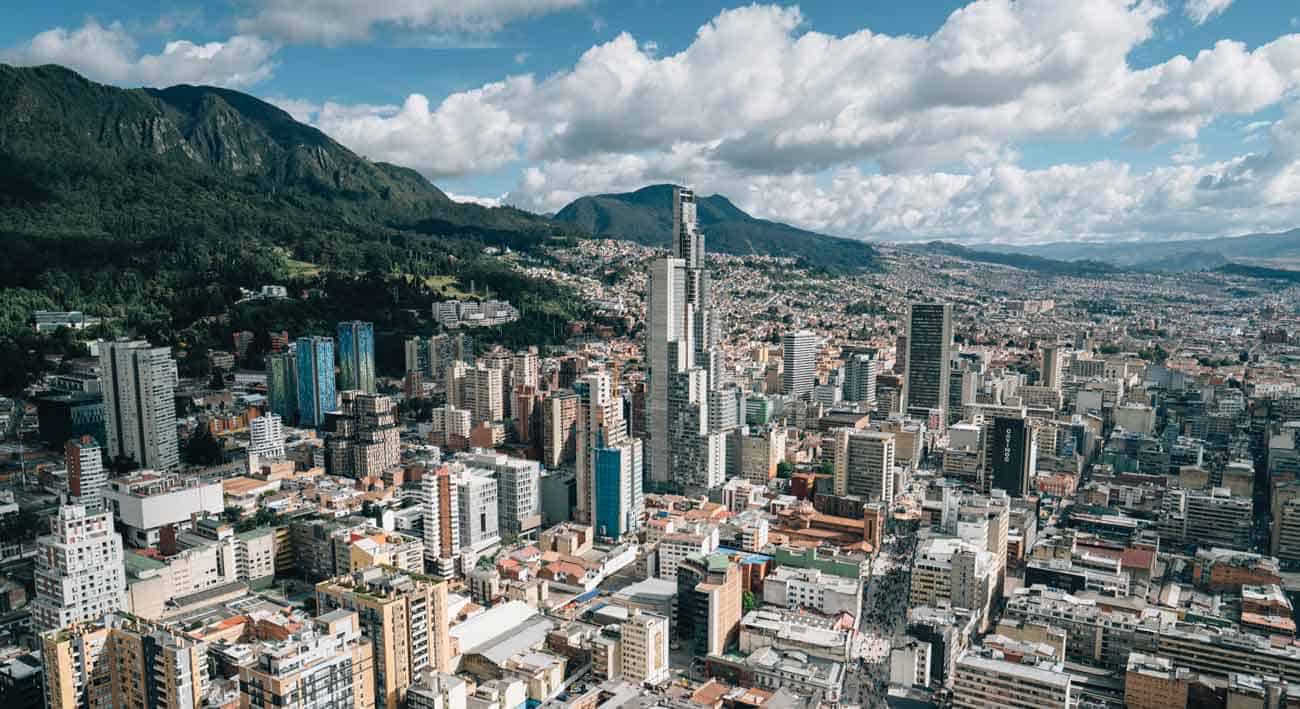 Facebook Continues Latam Startup Hub Expansion, Now In Colombia