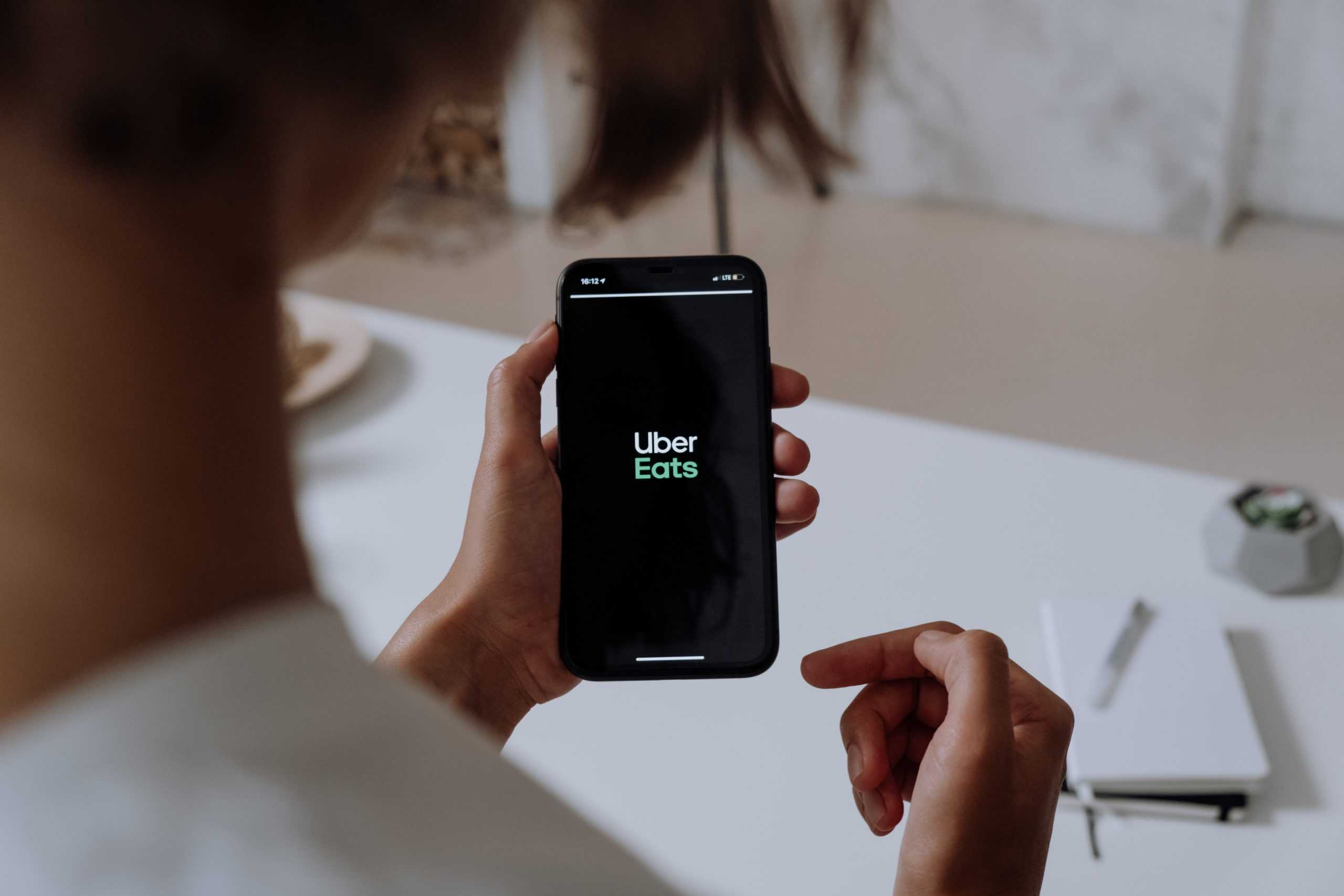 Uber Eats Sale De Brasil; Cornershop Obtiene Protagonismo