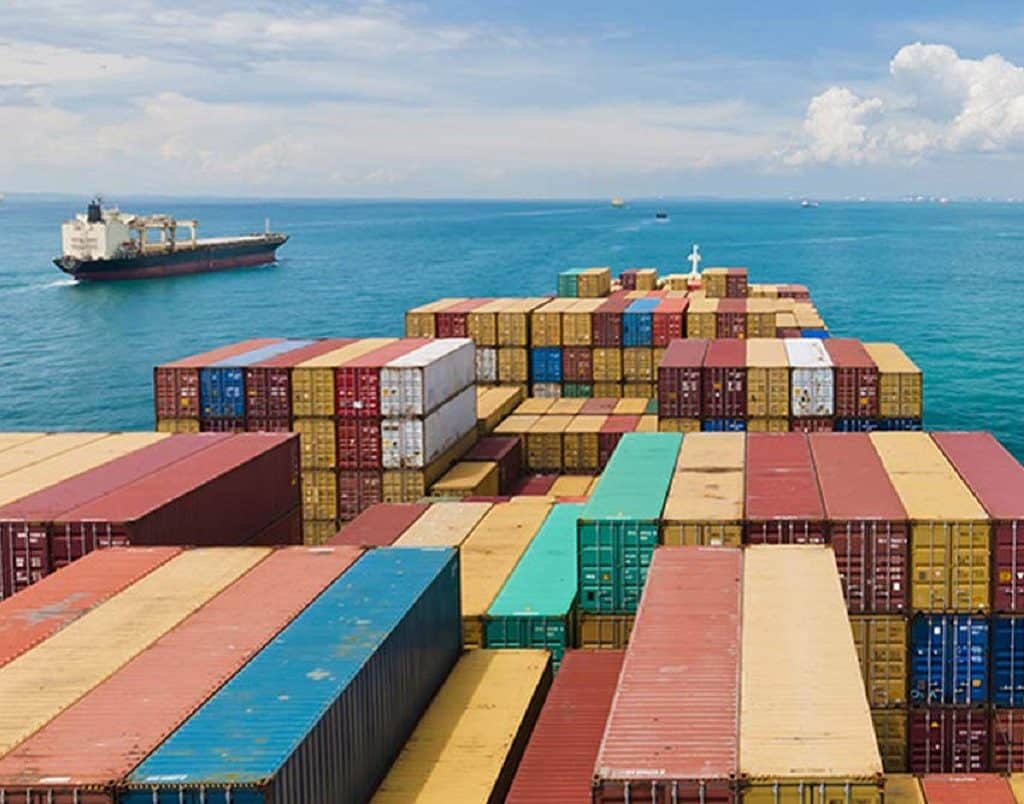 Matthew Taylor Pollmann, general manager of Flux, presented Smart Flux, a system that digitizes the container release process.