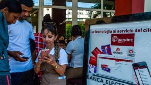 Cuba's Bandec Introduces New Dollar Prepaid Cards In Cuba For Nationals And Foreigners