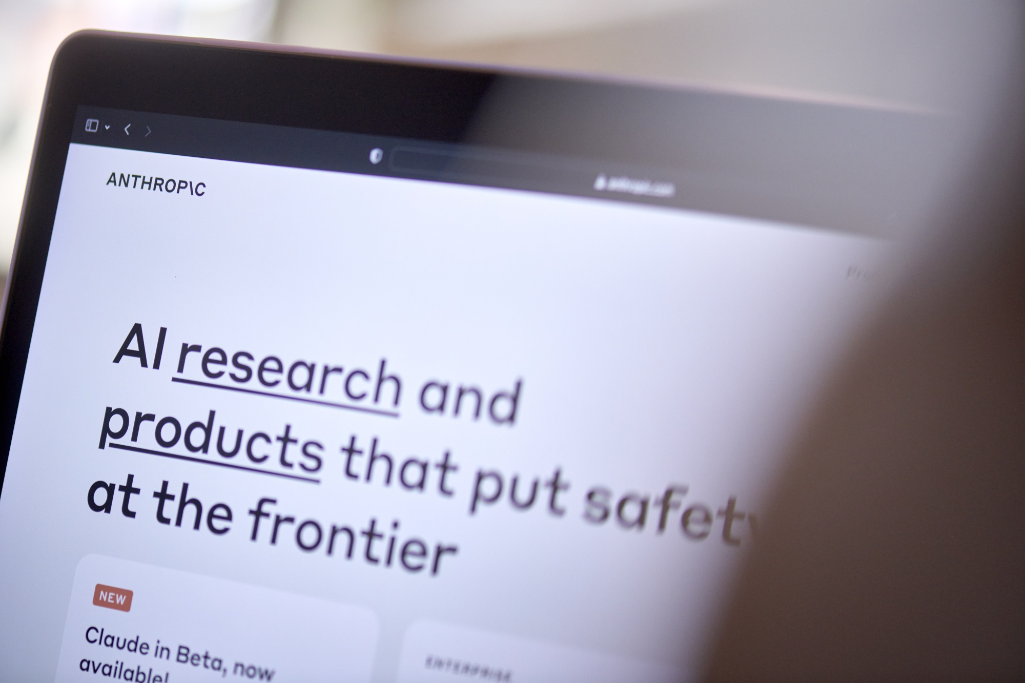 Com O Lançamento Do Claude 3 Opus, Sonnet E Haiku, O Anthropic Busca Precisão E Eficiência Nas Respostas Geradas Por Ia.